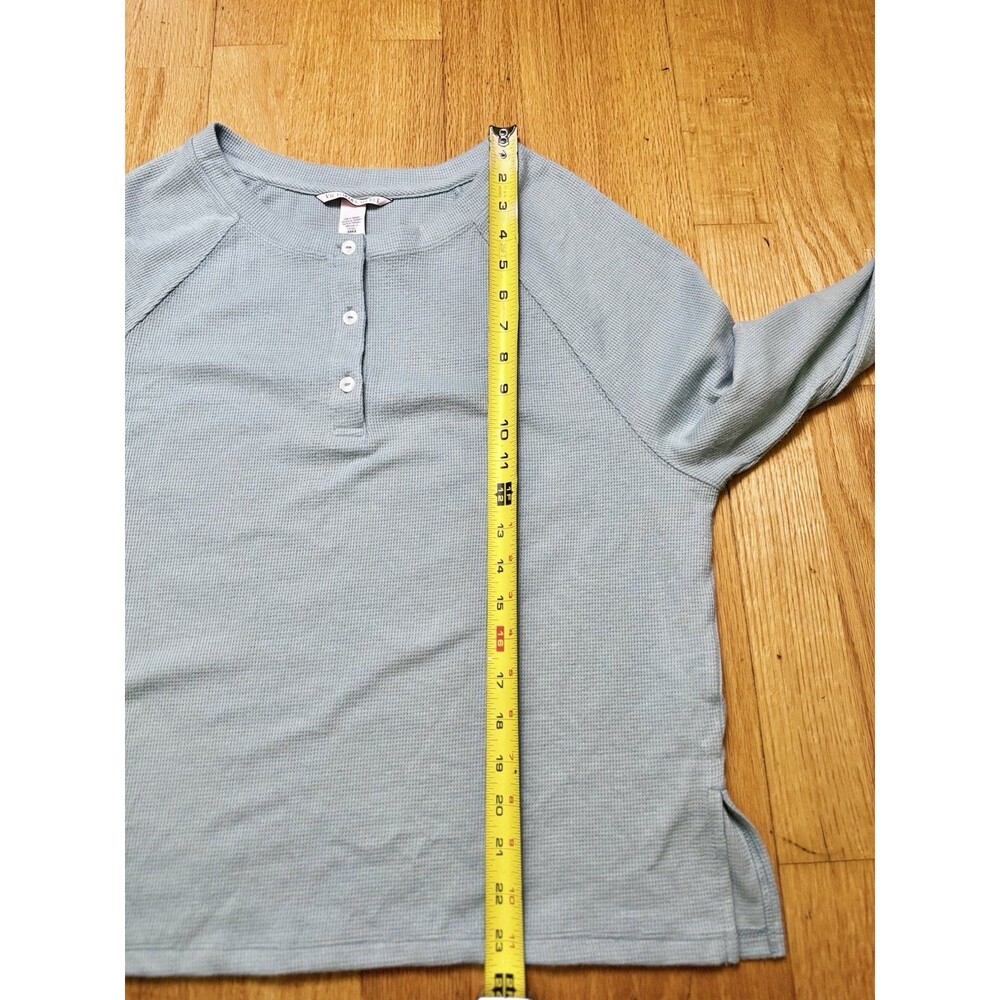 Victoria’s Secret Women’s Waffle Knit Long Sleeve Henley Shirt Mint Green Size S - Picture 8 of 13